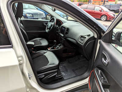 2017 Jeep Compass, $15900. Photo 12