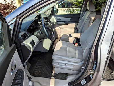 2014 Honda Odyssey, $0. Photo 9