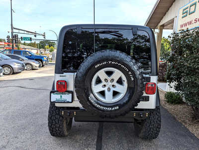 2004 Jeep Wrangler, $22900. Photo 4