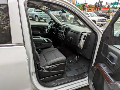 2017 GMC 1500 Ext Cab, $19900. Photo 11