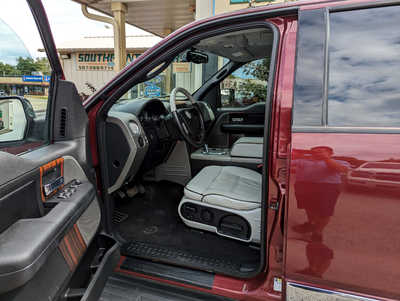2006 Lincoln Mark LT, $7900. Photo 8