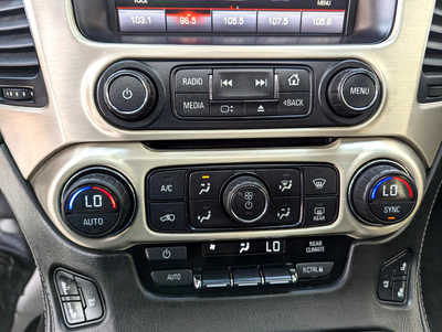2015 GMC Yukon XL, $0. Photo 12