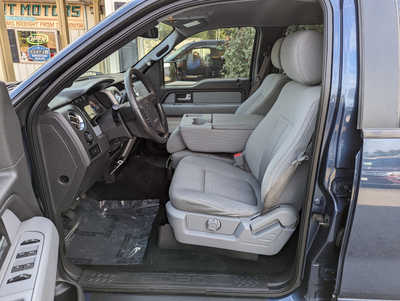 2014 Ford F150 Crew Cab, $9900. Photo 8