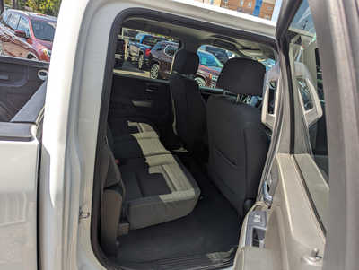 2018 Chevrolet 1500 Crew Cab, $22900. Photo 10