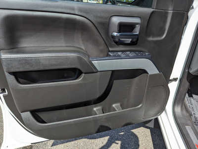 2018 Chevrolet 1500 Crew Cab, $22900. Photo 12