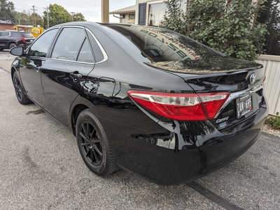 2017 Toyota Camry, $16900. Photo 3