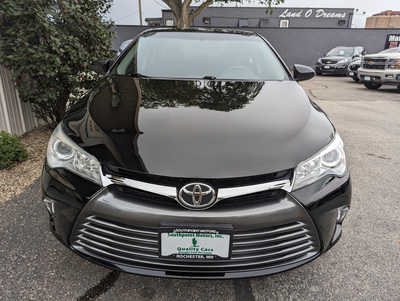 2017 Toyota Camry, $16900. Photo 7