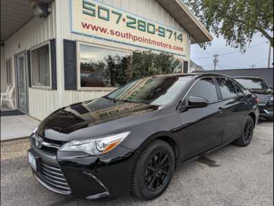 2017 Toyota Camry, $16900. Photo 1