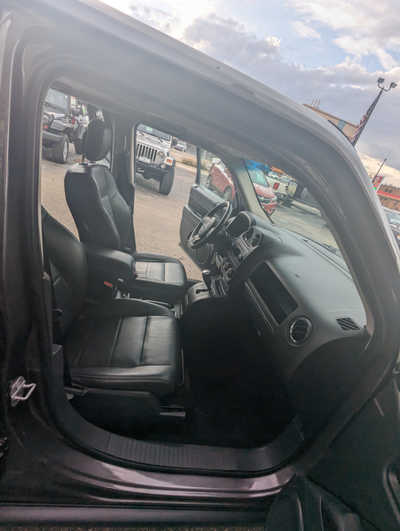 2015 Jeep Patriot, $9900. Photo 12
