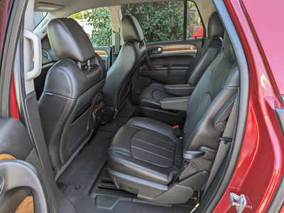 2012 Buick Enclave, $10900. Photo 9