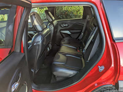 2017 Jeep Cherokee, $15900. Photo 9