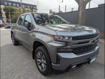 2022 Chevrolet 1500 Crew Cab, $41900. Photo 1