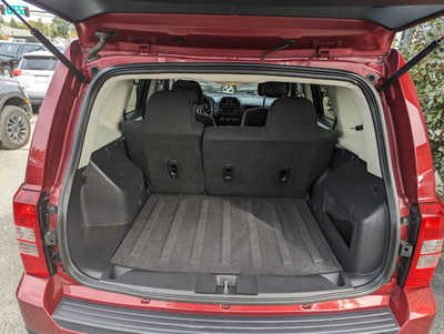 2016 Jeep Patriot, $9900. Photo 10