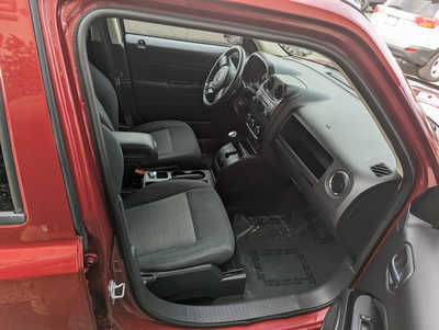 2016 Jeep Patriot, $9900. Photo 12