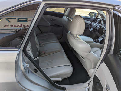 2015 Toyota Venza, $14900. Photo 10