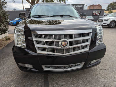 2013 Cadillac Escalade, $16900. Photo 7