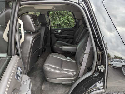 2013 Cadillac Escalade, $16900. Photo 9