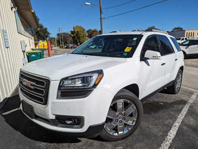 2017 GMC Acadia, $0. Photo 2