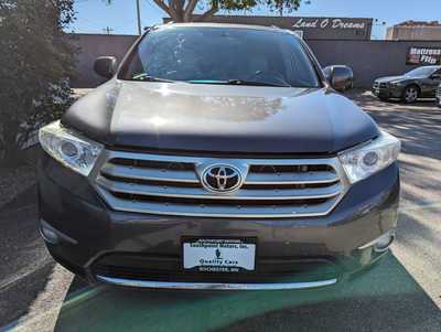 2013 Toyota Highlander, $10900. Photo 7