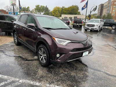 2018 Toyota RAV4, $0. Photo 2