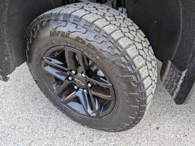 2019 Chevrolet 1500 Crew Cab, $34900. Photo 4