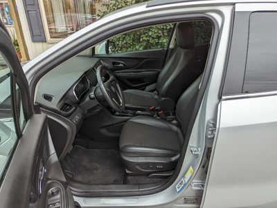 2020 Buick Encore, $17900. Photo 8
