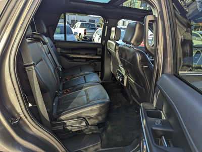2018 Ford Expedition, $19900. Photo 12
