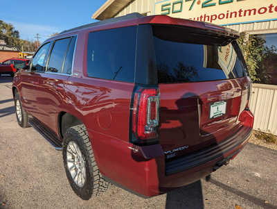 2017 GMC Yukon, $22900. Photo 3