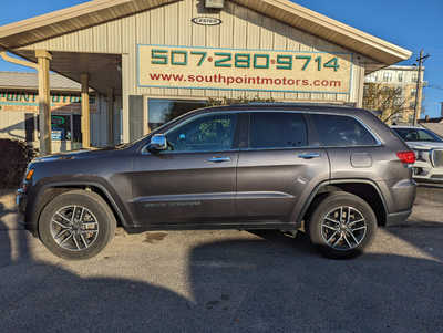 2020 Jeep Grand Cherokee, $19900. Photo 2