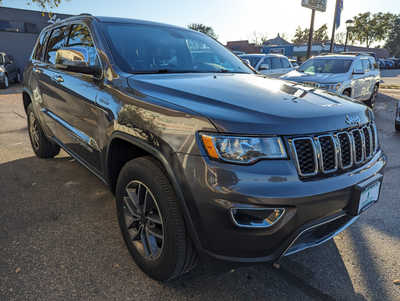 2020 Jeep Grand Cherokee, $19900. Photo 6