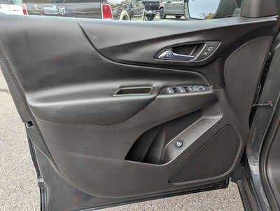 2019 Chevrolet Equinox, $16900. Photo 8