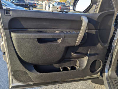 2013 Chevrolet 1500 Crew Cab, $14900. Photo 11