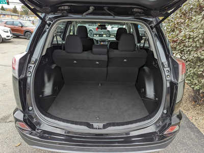 2018 Toyota RAV4, $23900. Photo 10