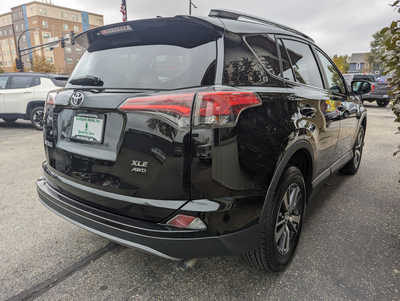 2018 Toyota RAV4, $23900. Photo 5