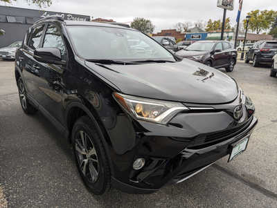 2018 Toyota RAV4, $23900. Photo 6