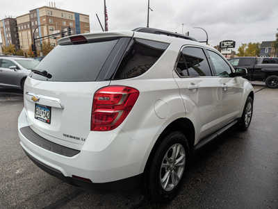 2016 Chevrolet Equinox, $11900. Photo 5