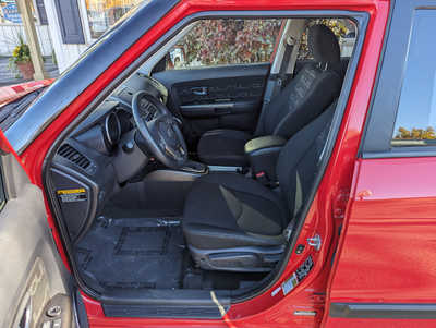 2012 Kia Soul, $7900. Photo 8