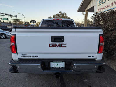 2017 GMC 1500 Ext Cab, $17900. Photo 4