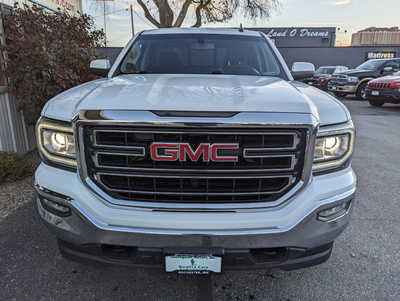 2017 GMC 1500 Ext Cab, $17900. Photo 7