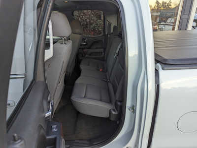 2017 GMC 1500 Ext Cab, $17900. Photo 9