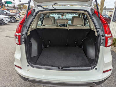 2016 Honda CR-V, $14900. Photo 10