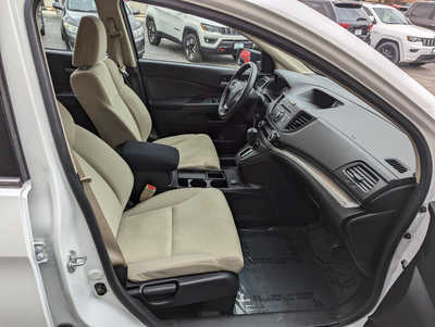 2016 Honda CR-V, $14900. Photo 12