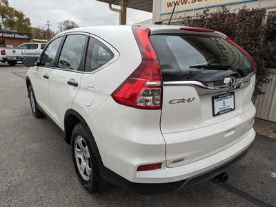 2016 Honda CR-V, $14900. Photo 3