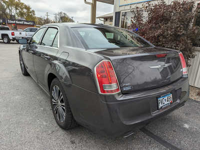 2013 Chrysler 300, $5900. Photo 3