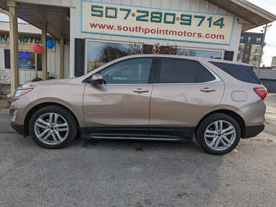 2019 Chevrolet Equinox, $14900. Photo 2