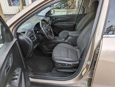 2019 Chevrolet Equinox, $14900. Photo 8