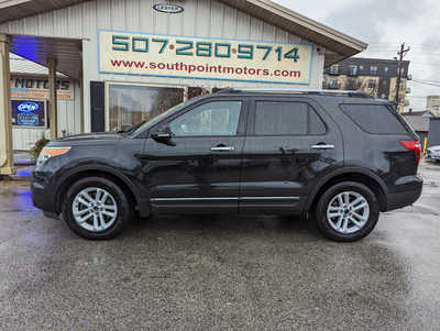 2015 Ford Explorer, $9900. Photo 2