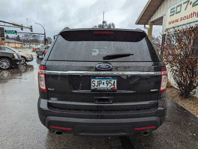 2015 Ford Explorer, $9900. Photo 4