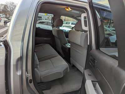 2010 Toyota Tundra Crew Cab, $18900. Photo 10