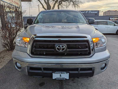 2010 Toyota Tundra Crew Cab, $18900. Photo 7